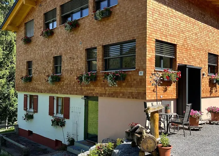 Haus Waldegg 84