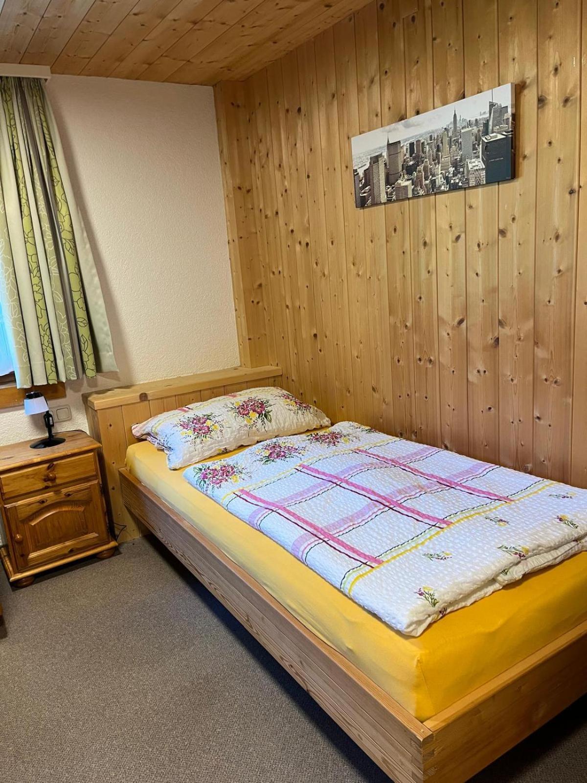 Haus Waldegg 84 Homestay Schroecken