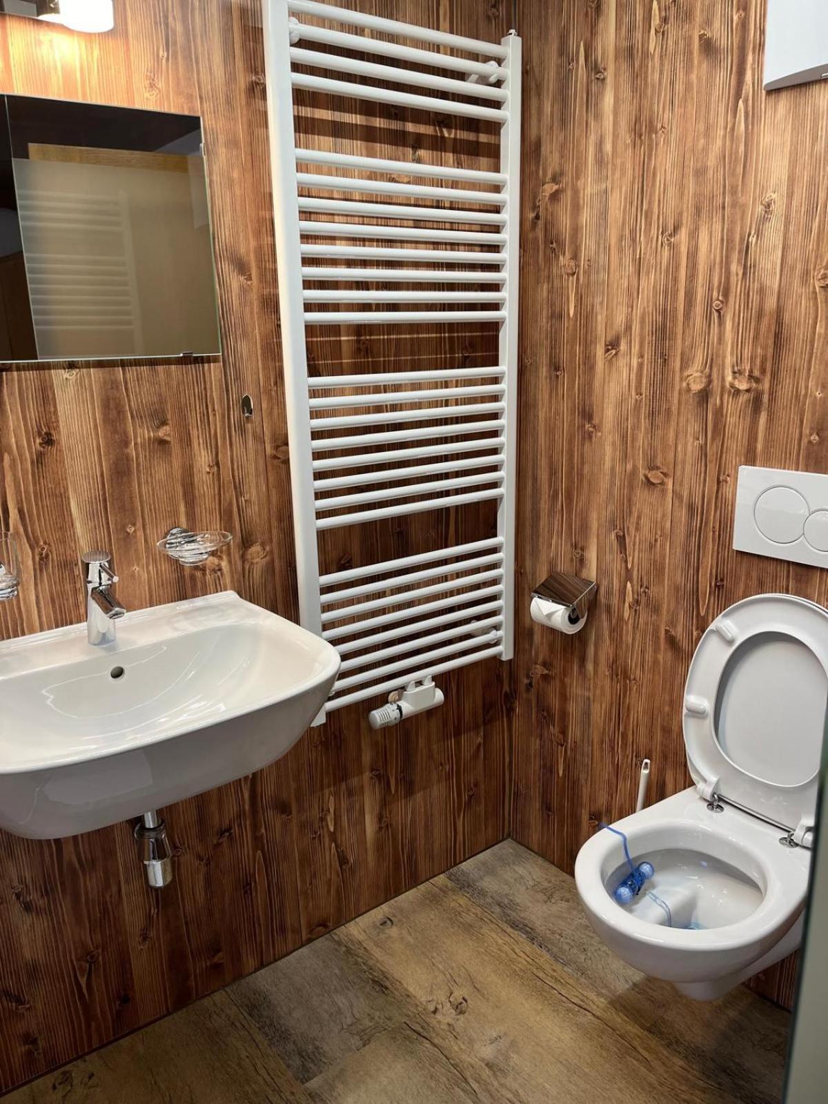 Homestay Haus Waldegg 84